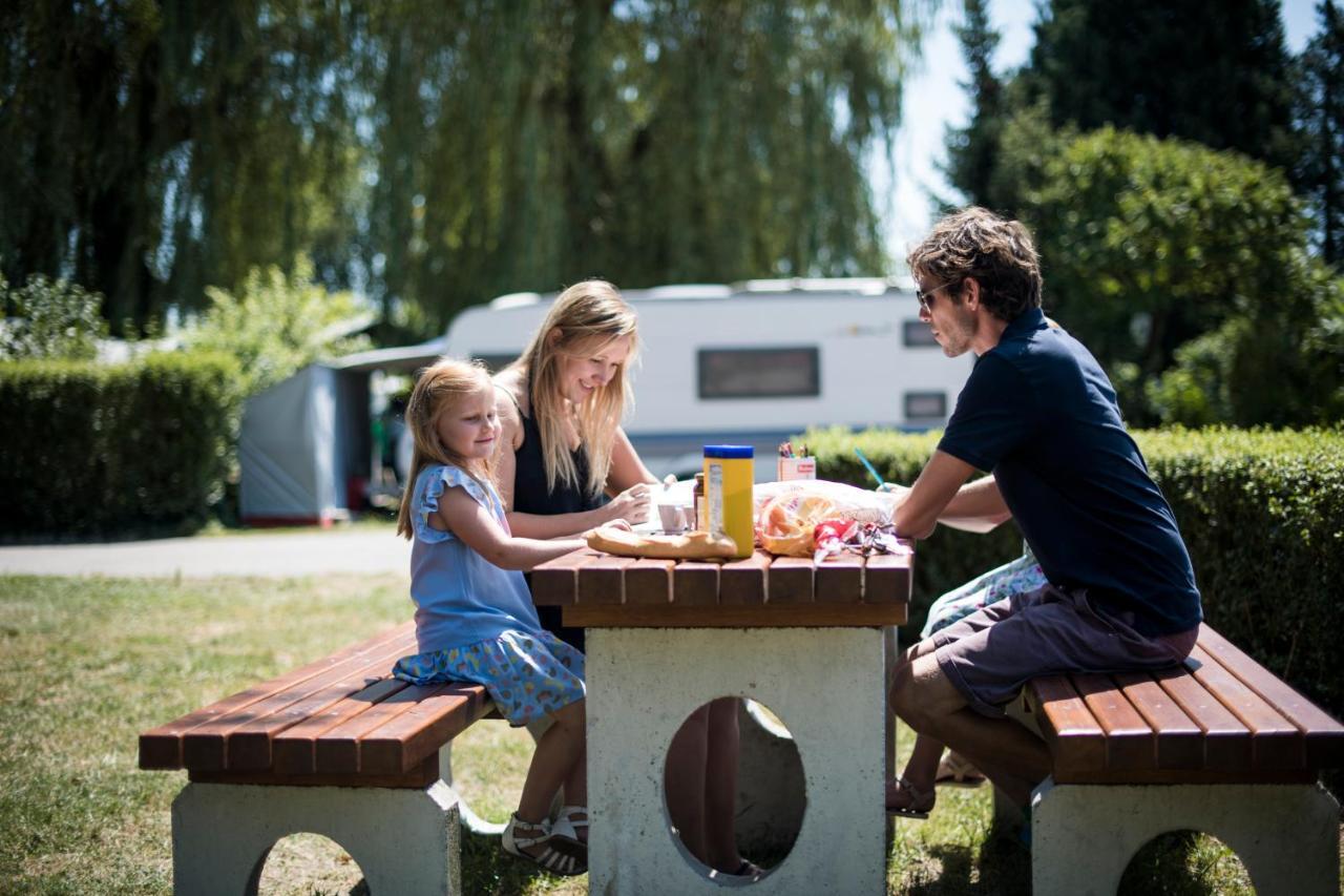 Camping Du Staedly Roeschwoog Exterior foto